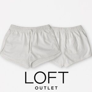 LOFT Outlet Wome’s White Pom Pom Trim Running‎ Shorts Size XS